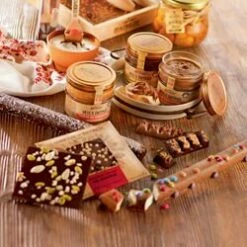 Mendiant Noir - Orange Et Fruits Secs Caramélisés -LE COMPTOIR DE MATHILDE Boutique mendiant noir orange et fruits secs caramelises chocolat noir 2